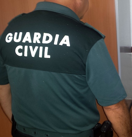 La Guardia Civil detiene a un joven granadino por participar en una estafa del 'falso hijo'
	