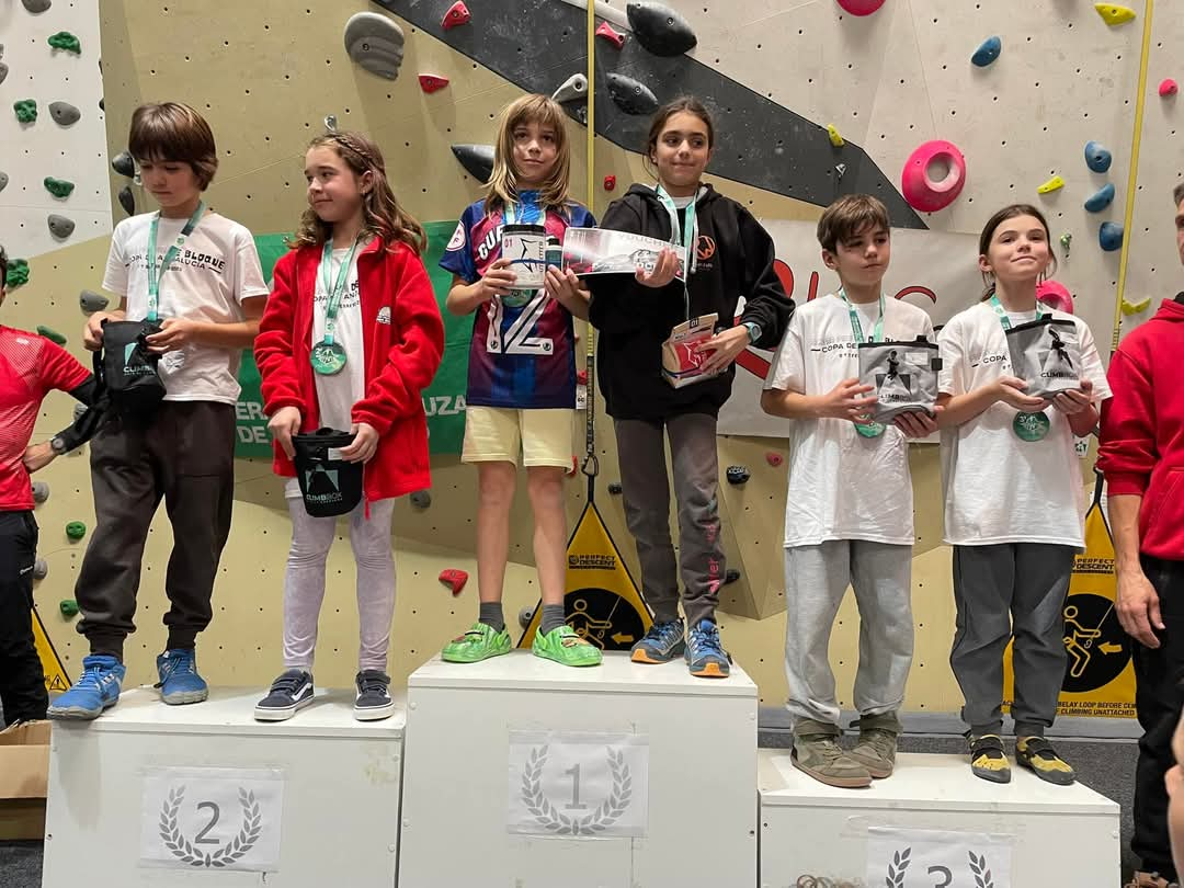 La motrilea Daniela Jdar Garca qued tercera de Andaluca en la 1 Copa de Bloque de Escalada 