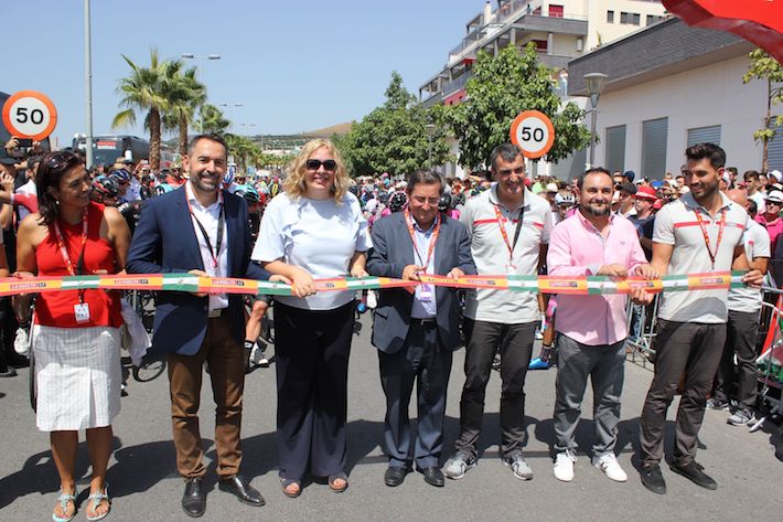 El Ayuntamiento renovar la pista de atletismo del Polideportivo con la ayuda de la Junta y la Estrategia DUSI, cofinanciada por los Fondos Europeos FEDER